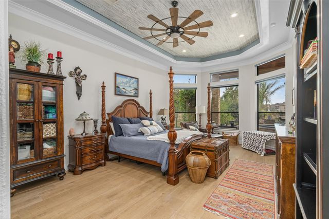 11384 Lake Oak Drive, Montgomery, TX 77356