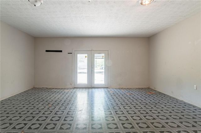 101 Valleydale Drive, Stockbridge, GA 30281