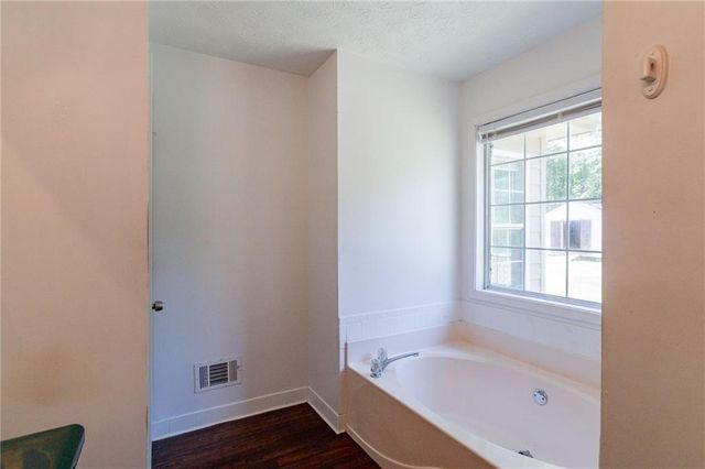 101 Valleydale Drive, Stockbridge, GA 30281
