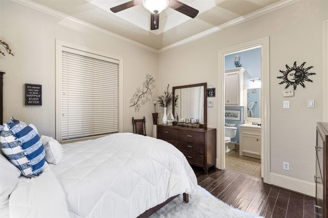 706 Saddle Creek Farms Drive, Crosby, TX 77532