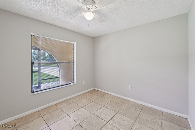 2807 E 8th ST, Lehigh Acres, FL 33972