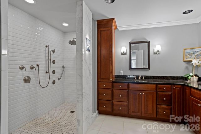 104 Overlook Drive, Flat Rock, NC 28731