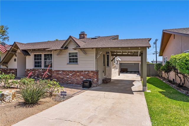 140 E Greenwood, La Habra, CA 90631