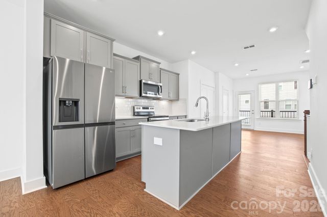 5005 Sovereignty Court, Charlotte, NC 28205