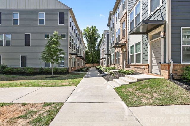 5005 Sovereignty Court, Charlotte, NC 28205