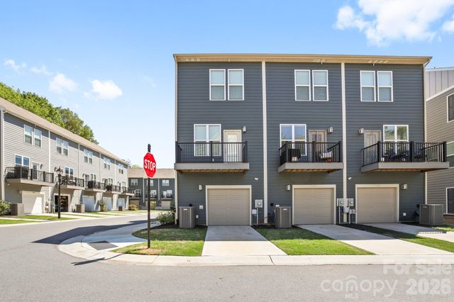 5005 Sovereignty Court, Charlotte, NC 28205