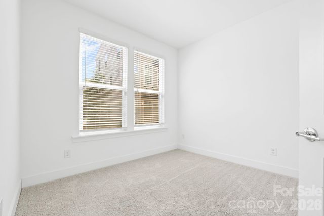 5005 Sovereignty Court, Charlotte, NC 28205