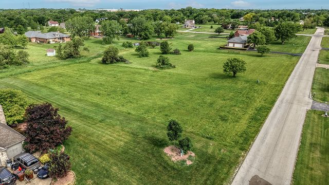 26760 S Foxwood Drive, Monee, IL 60449