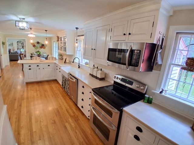 11 Musket Rd, Attleboro, MA 02703