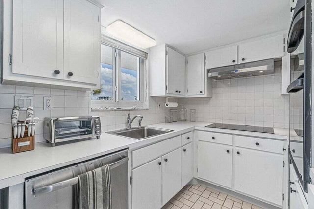 2505 S Ocean Boulevard 303, Palm Beach, FL 33480