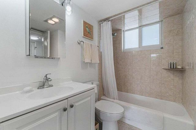 2505 S Ocean Boulevard 303, Palm Beach, FL 33480