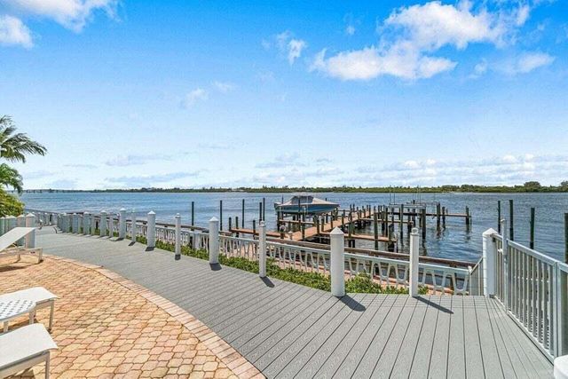 2505 S Ocean Boulevard 303, Palm Beach, FL 33480