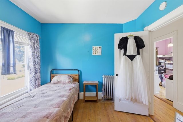 382 Pleasant St., Holyoke, MA 01040