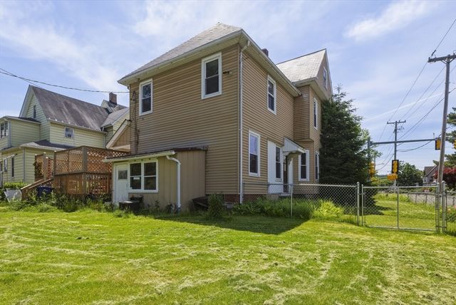 382 Pleasant St., Holyoke, MA 01040