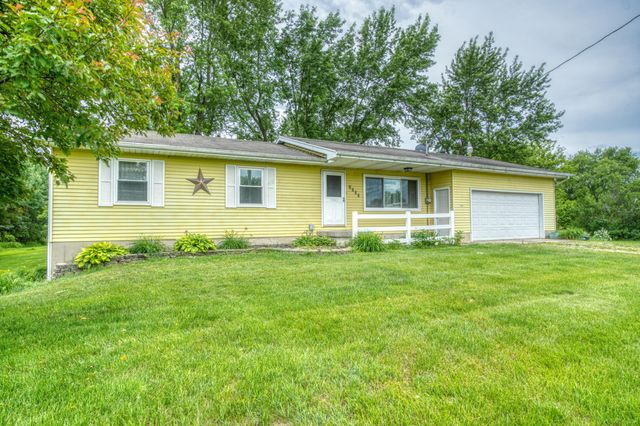 3100 20 Mile Road, Kent City, MI 49330