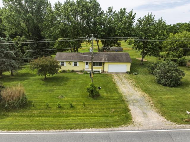 3100 20 Mile Road, Kent City, MI 49330