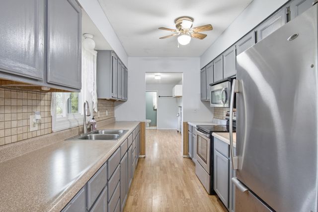 3100 20 Mile Road, Kent City, MI 49330