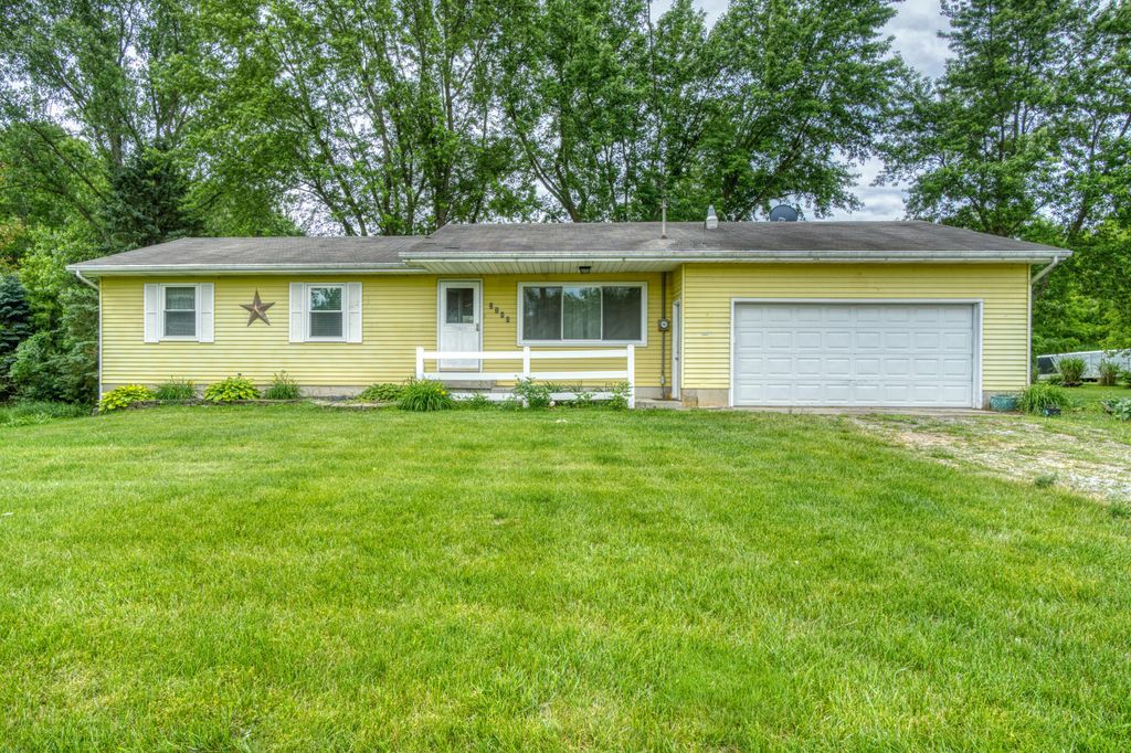 3100 20 Mile Road, Kent City, MI 49330