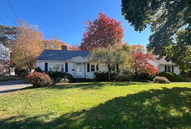 100 North Avenue, Rockland, MA 02370