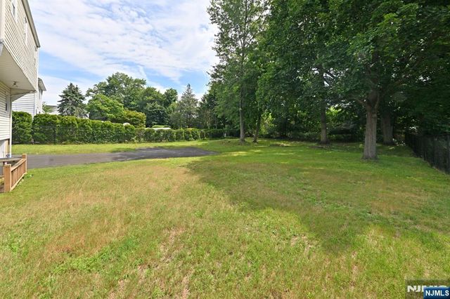 155 Hasbrouck Avenue, Emerson, NJ 07630