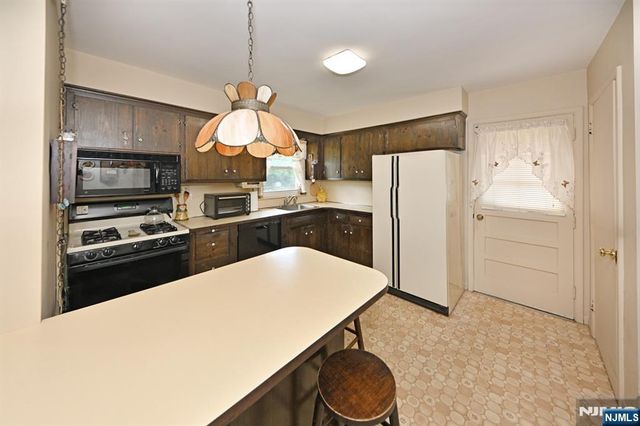 155 Hasbrouck Avenue, Emerson, NJ 07630