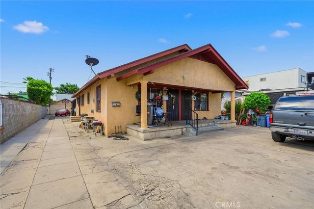 724 E 50th, Los Angeles, CA 90011