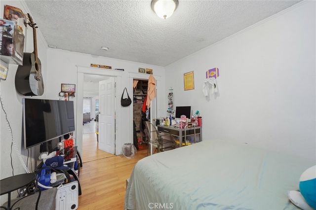 724 E 50th, Los Angeles, CA 90011