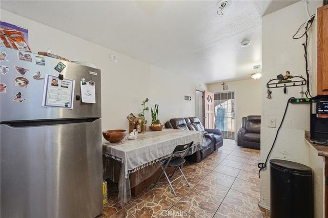 724 E 50th, Los Angeles, CA 90011