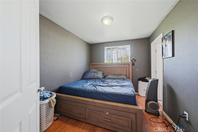 724 E 50th, Los Angeles, CA 90011
