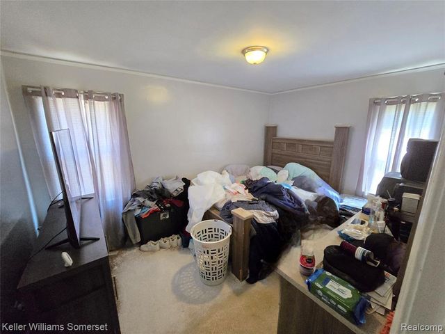 15860 Sorrento Street, Detroit, MI 48227