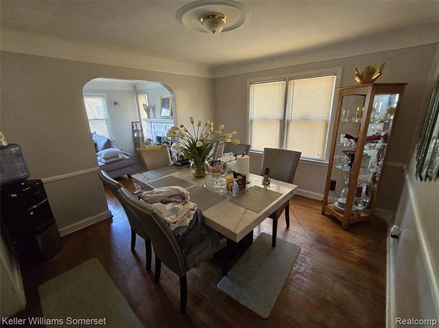 15860 Sorrento Street, Detroit, MI 48227