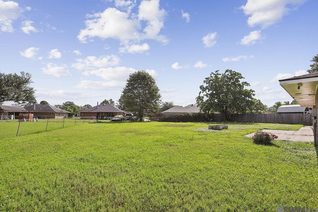 12157 E Banofax Ave, Baton Rouge, LA 70814