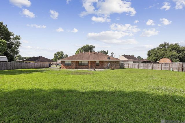 12157 E Banofax Ave, Baton Rouge, LA 70814