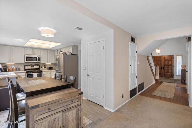 2110 Laurelwood Drive, Thousand Oaks, CA 91362