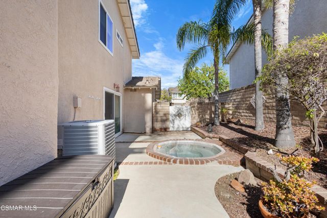 2110 Laurelwood Drive, Thousand Oaks, CA 91362