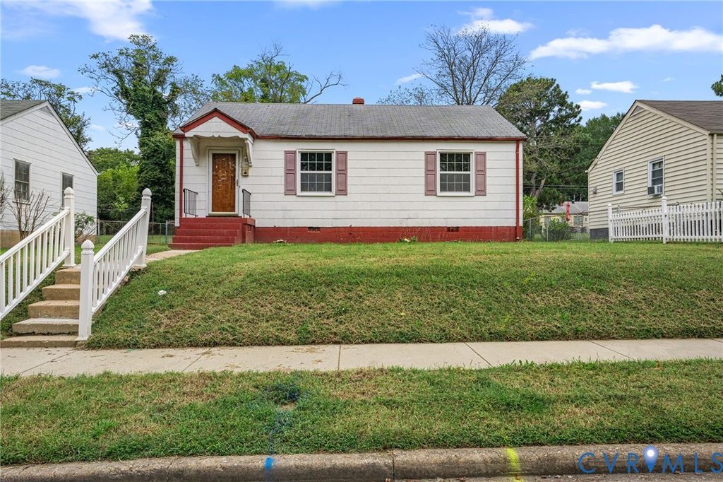 1010 Crafton Ln, Richmond, VA 23222