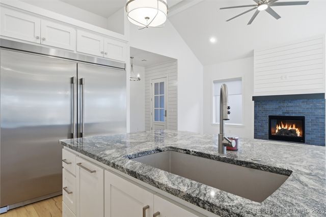 1228 W 85th Court S, Tulsa, OK 74132