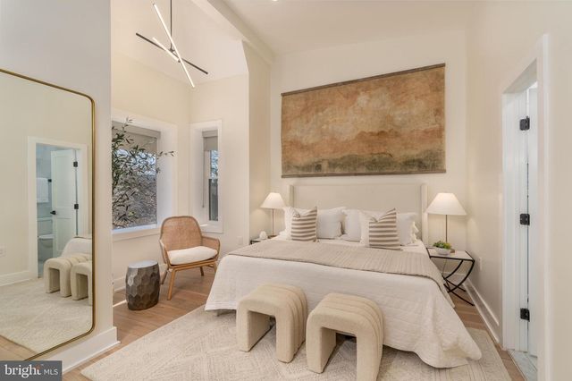 1402 5TH ST NW, Washington, DC 20001