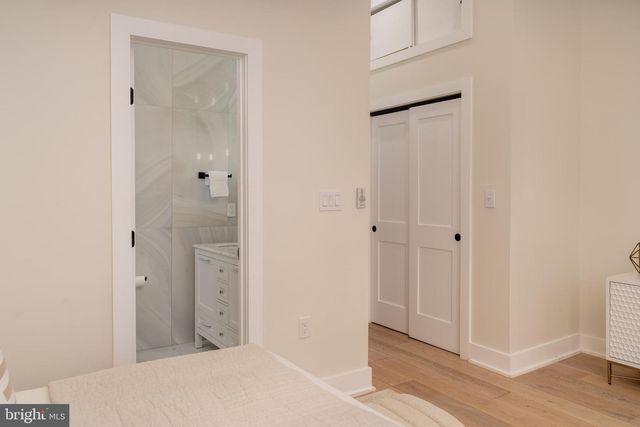 1402 5TH ST NW, Washington, DC 20001