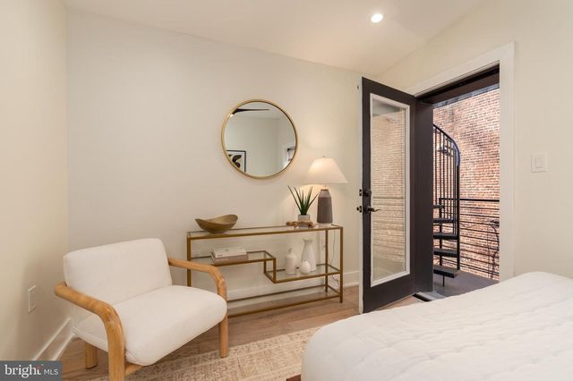 1402 5TH ST NW, Washington, DC 20001