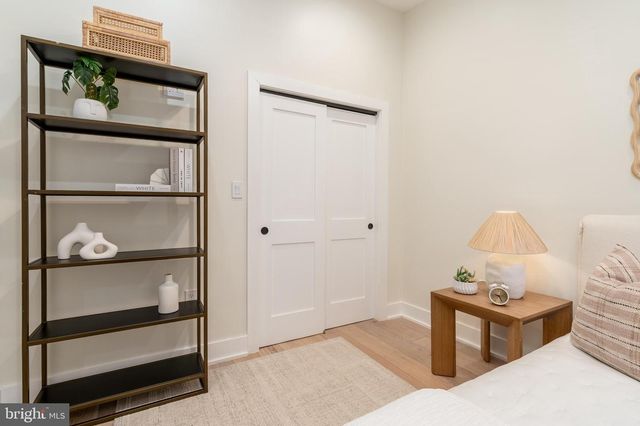 1402 5TH ST NW, Washington, DC 20001