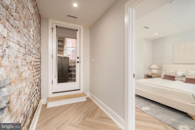 1402 5TH ST NW, Washington, DC 20001