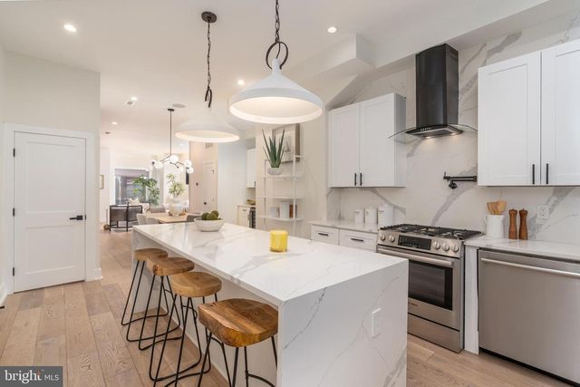 1402 5TH ST NW, Washington, DC 20001