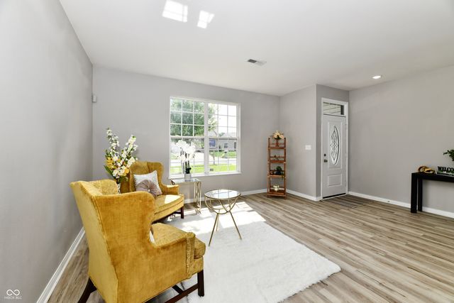 2748 Rothe Lane, Indianapolis, IN 46229