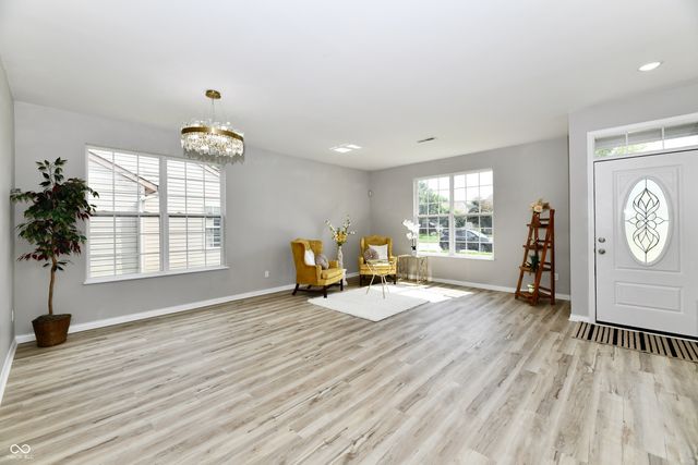 2748 Rothe Lane, Indianapolis, IN 46229