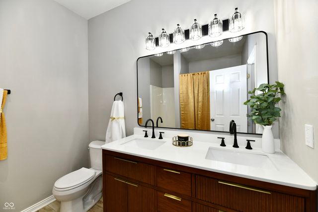 2748 Rothe Lane, Indianapolis, IN 46229
