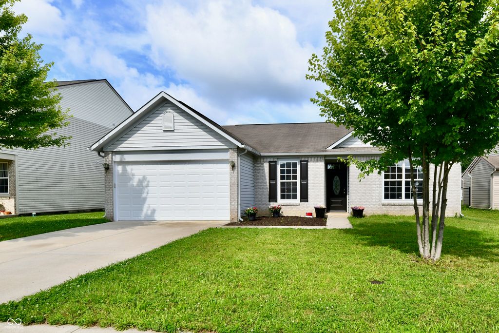 2748 Rothe Lane, Indianapolis, IN 46229