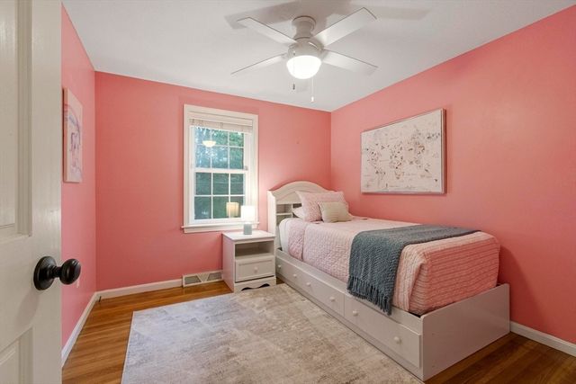 597 Old Dunstable Rd, Groton, MA 01450