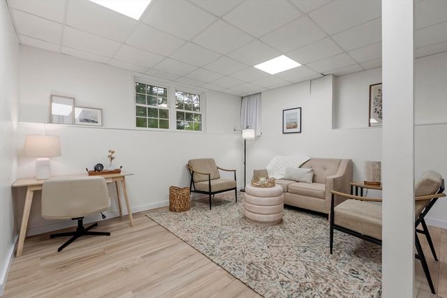 597 Old Dunstable Rd, Groton, MA 01450