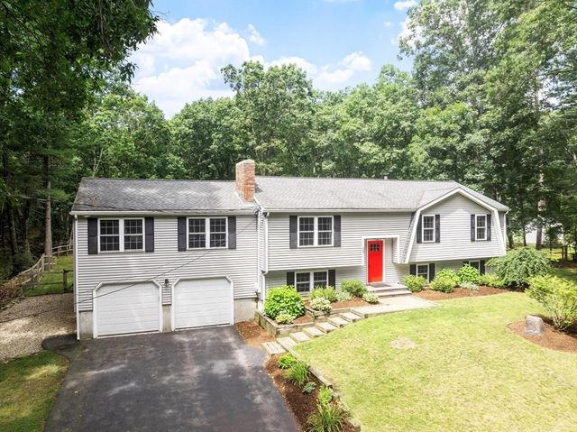 597 Old Dunstable Rd, Groton, MA 01450